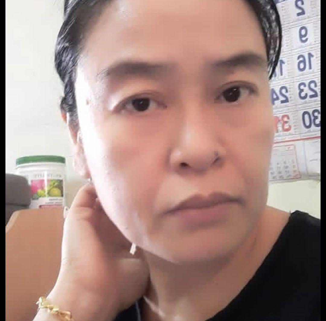 แมรี่ สมมุด