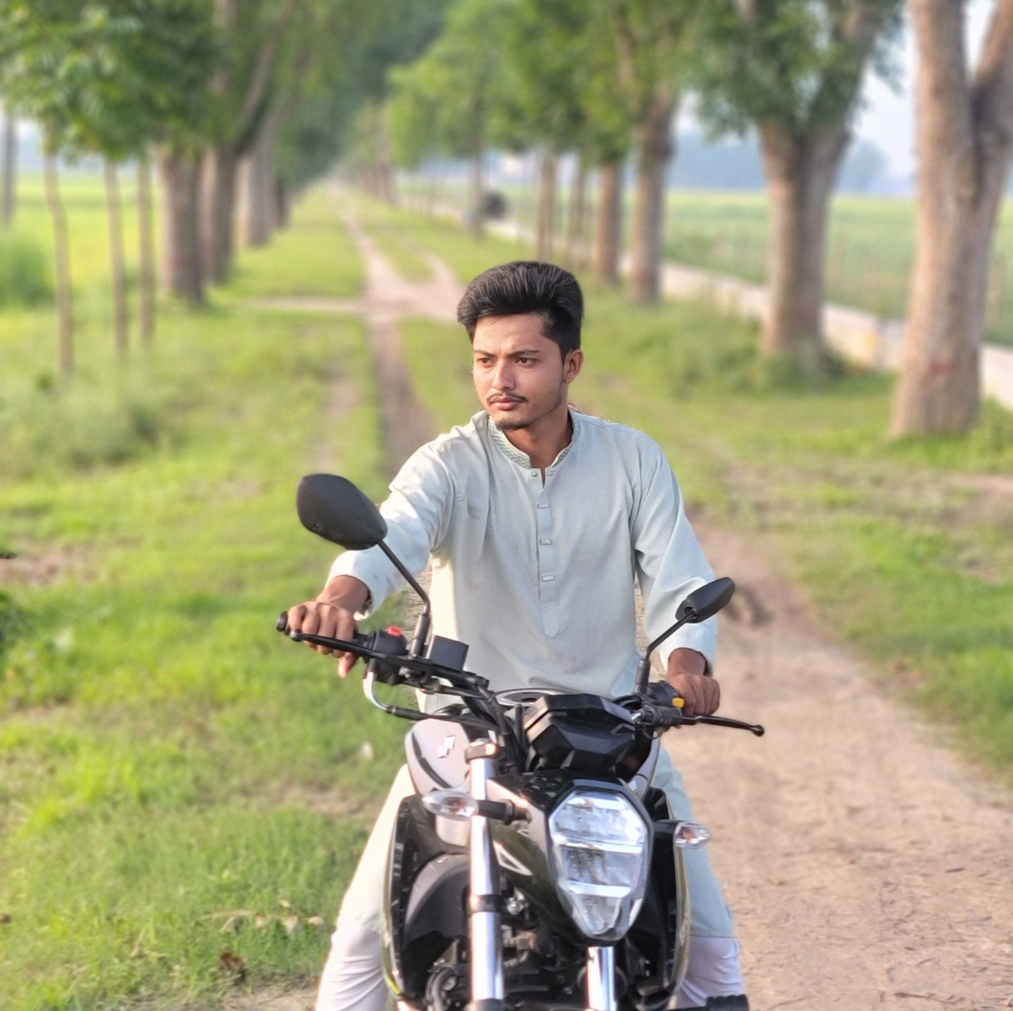 S R Sajid
