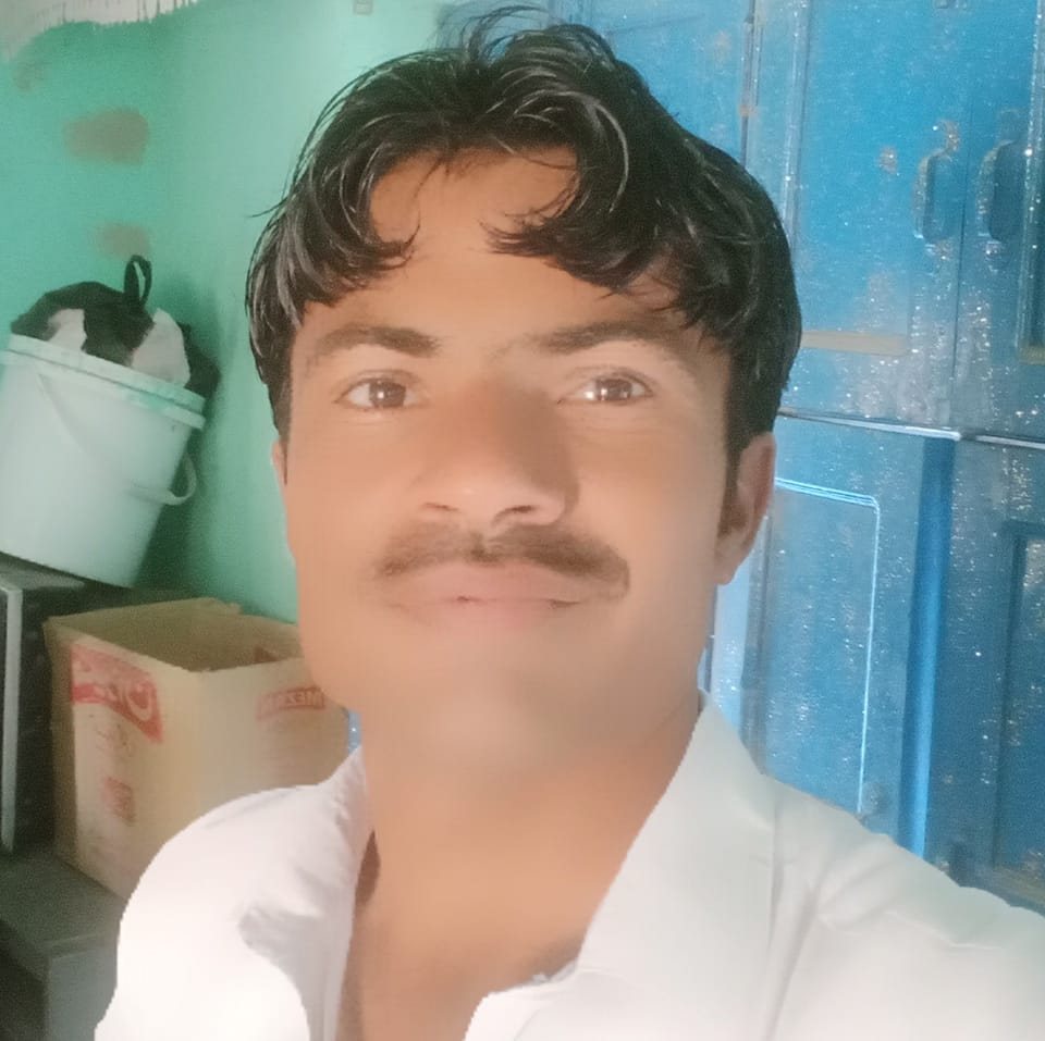 Ashraf Azad