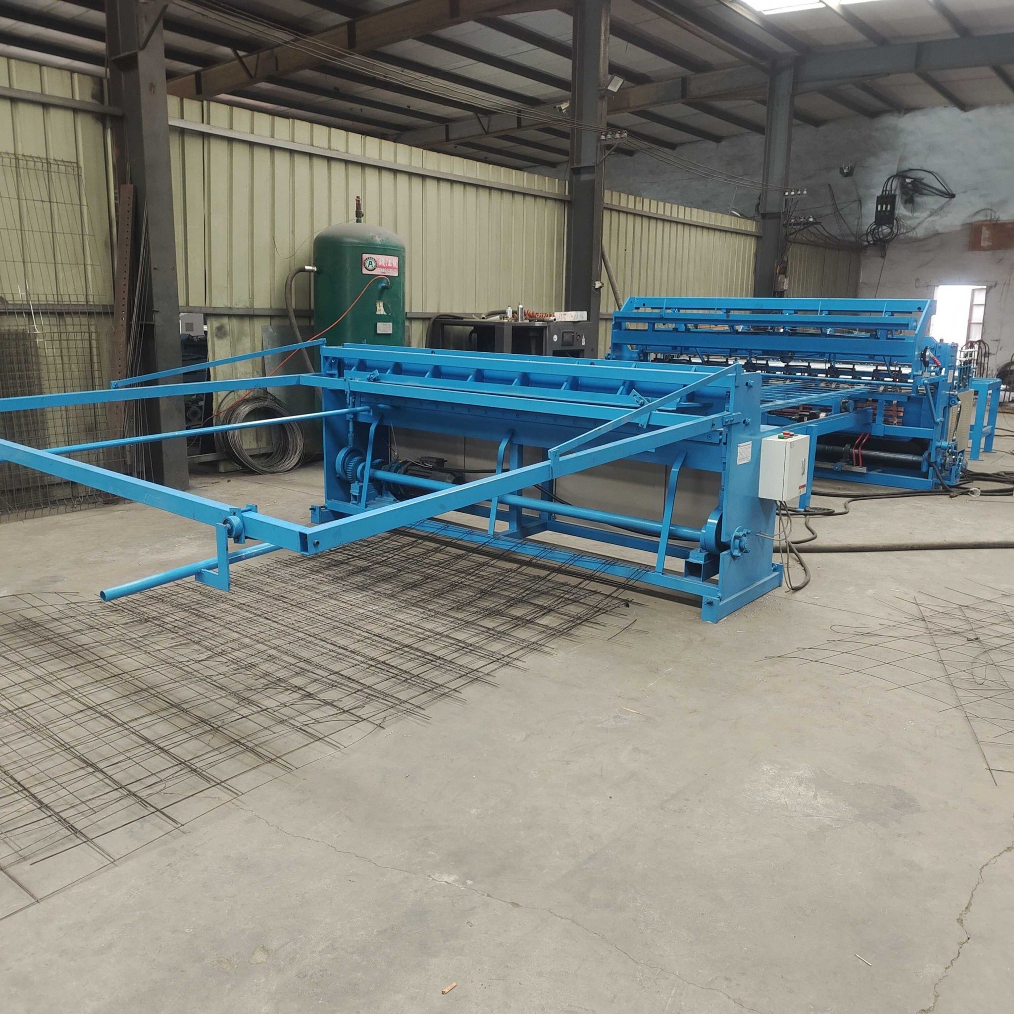 Mechanical type 4-12mm reinforcing mesh welding machine in the ...