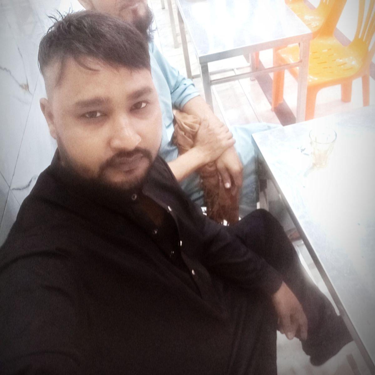 Karachi Chal Karachi 🔥😎 | Karachi k ilaqe pak colony main Raksha driver ...