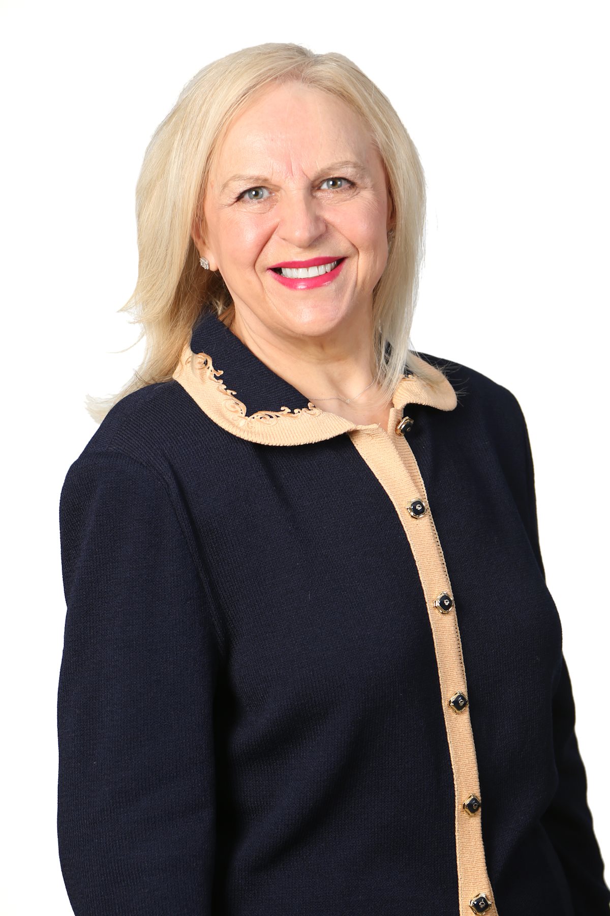 Ann Rosati Real Estate Agent - William Raveis Real Estate | Norwalk CT