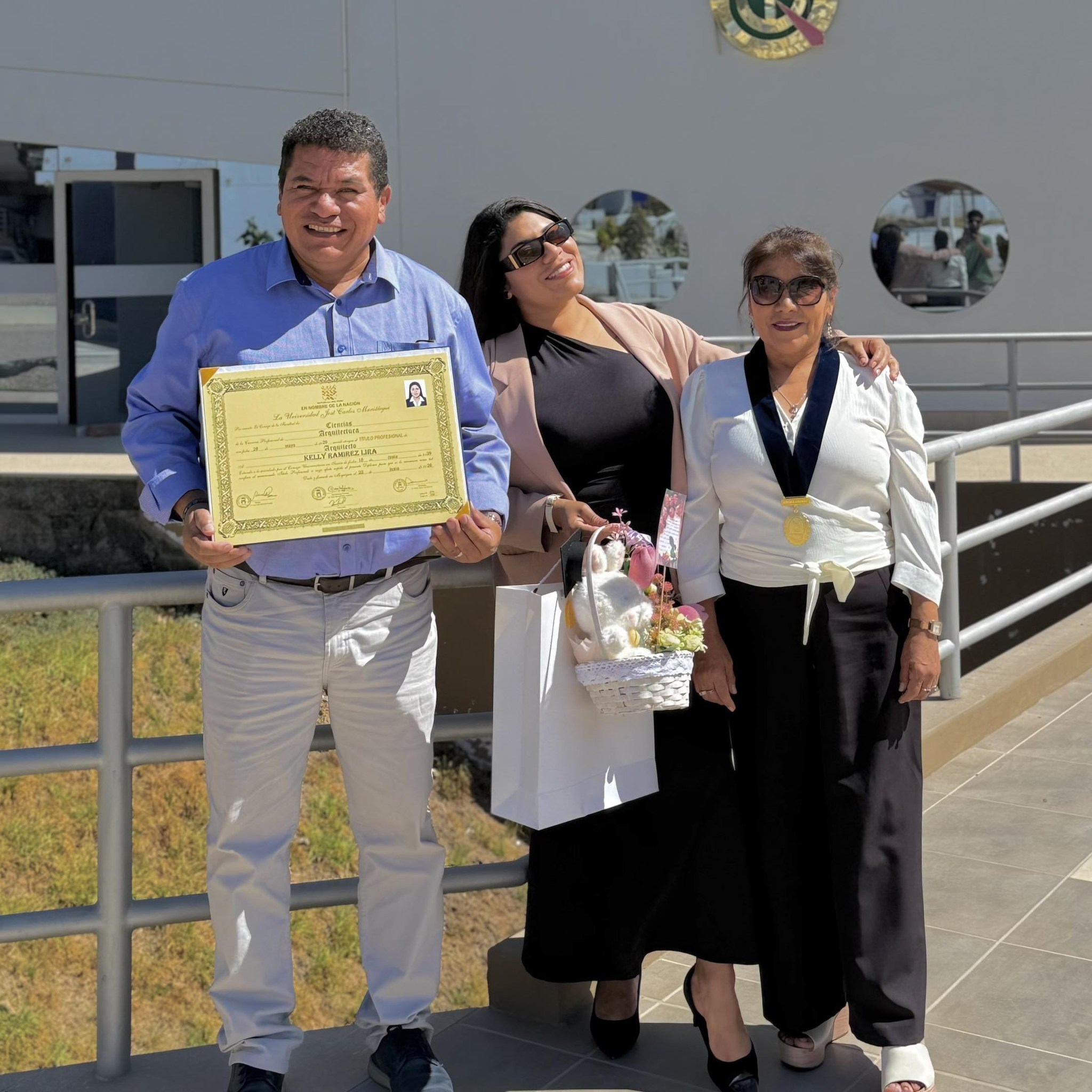PRENSA - 𝗗𝗘𝗦𝗗𝗘 𝗛𝗢𝗬, 𝗟𝗔 𝗣𝗜𝗦𝗖𝗜𝗡𝗔 𝗠𝗨𝗡𝗜𝗖𝗜𝗣𝗔𝗟 𝗗𝗘 𝗣𝗔𝗖𝗢𝗖𝗛𝗔 𝗔𝗕𝗥𝗘 𝗦𝗨𝗦 𝗣𝗨𝗘𝗥𝗧𝗔𝗦 ...