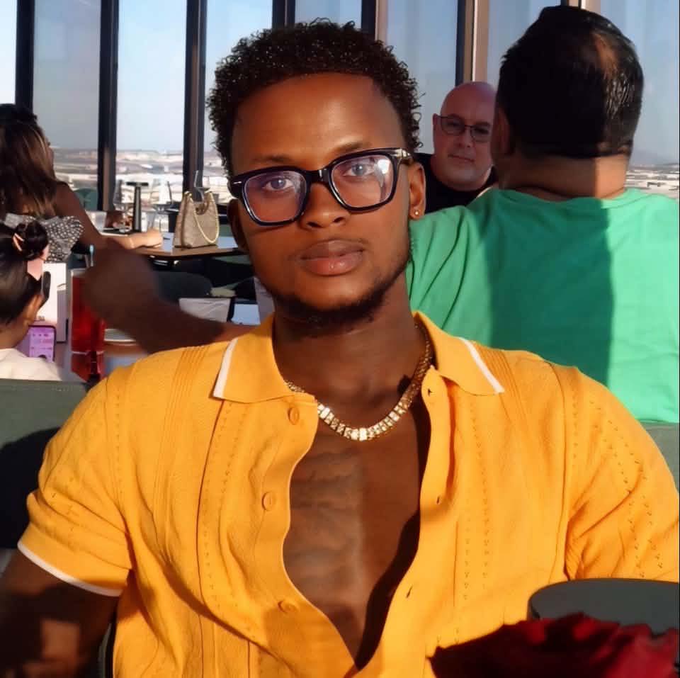 #helloice #brandcollaboration | Rashidi Richard