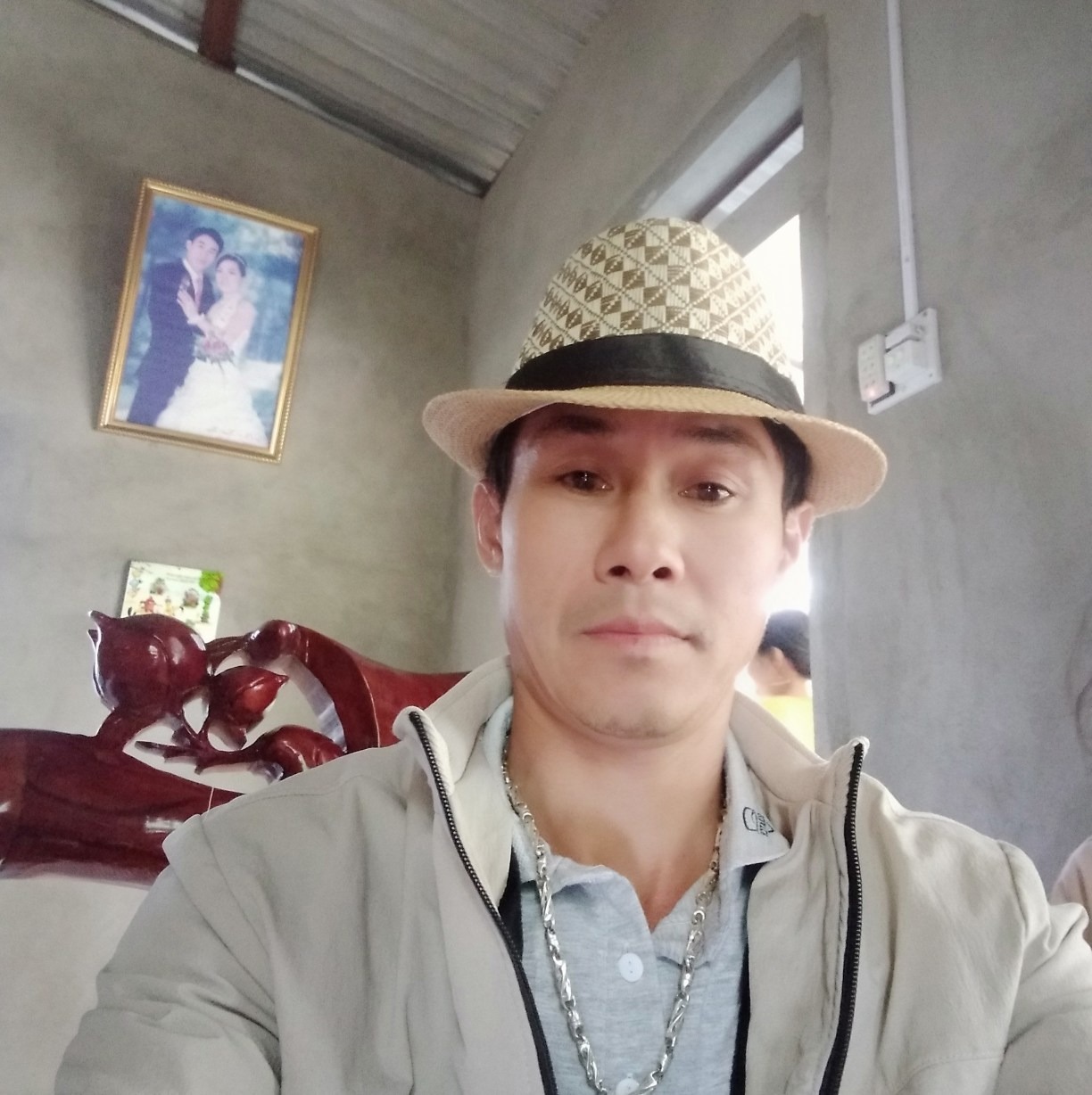 Chút bún chút rau trộn mắm mực ghim vậy mà ăn không ngừng được luôn anh ...