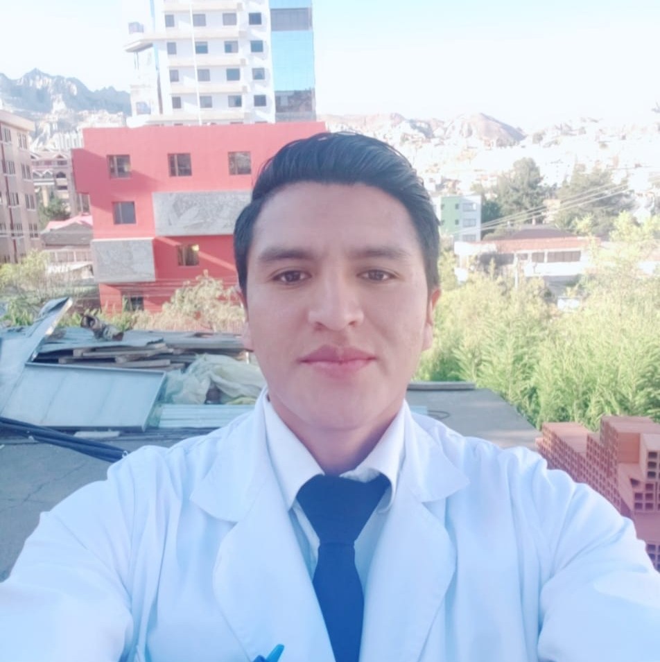 Neurocirujano Igor Toco Olivares | La Paz