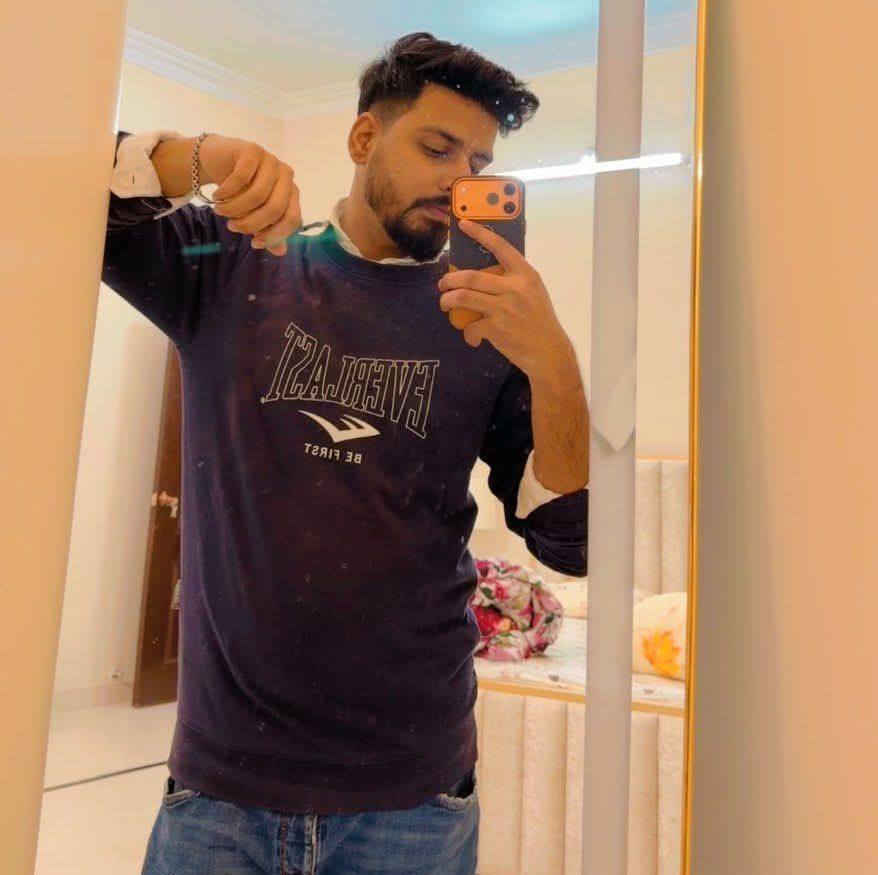The no-look shot: Maaz Sadaqat edition 😎💥 Nonchalantly sends it sailing ...