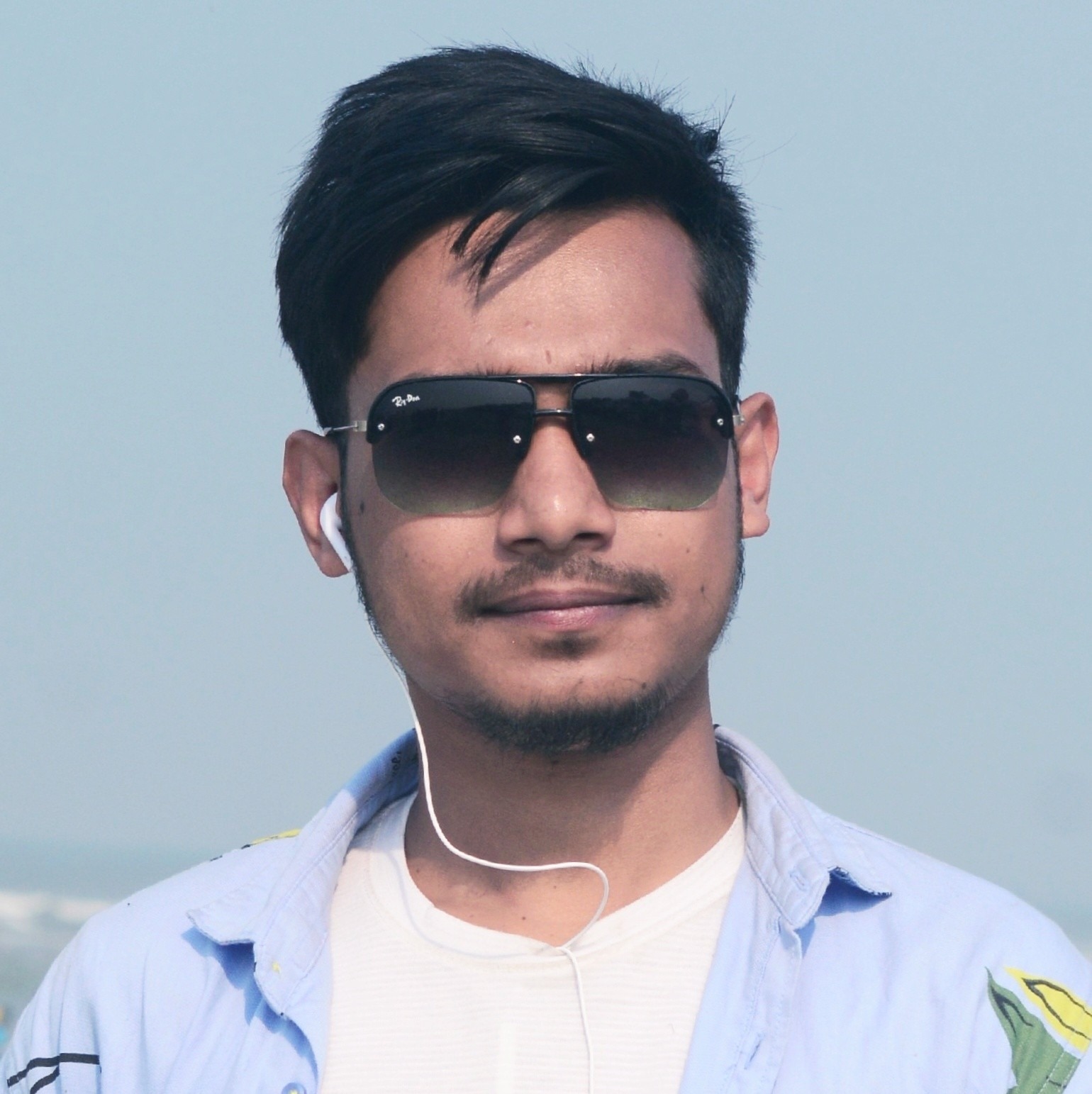 শেখ জাহিদ হাসান