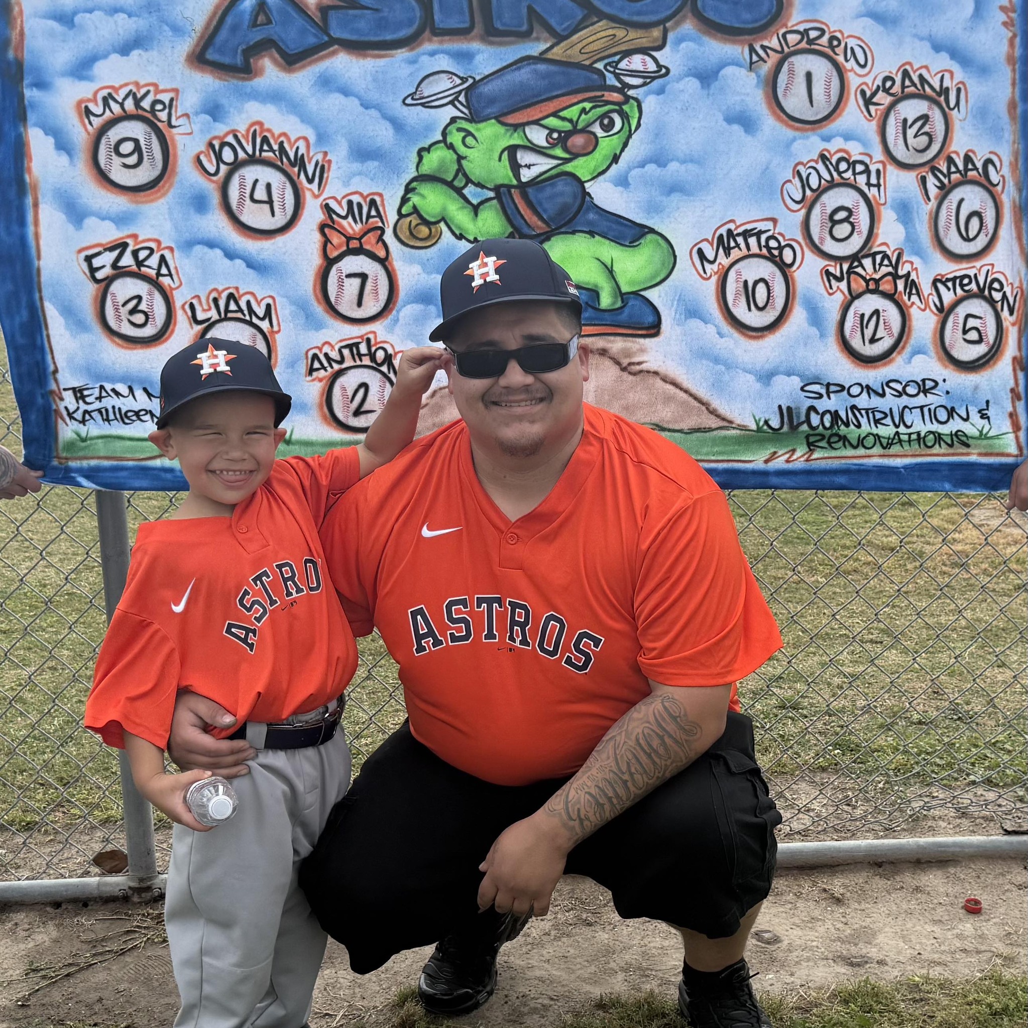Need a banner for baseball made want it to be airbrushed like this ...