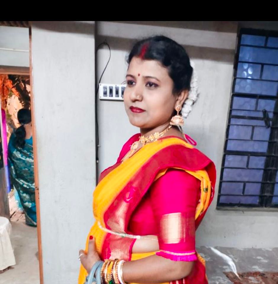 Ekdam chirochena anubuti... pujo mane phire asha. Kemon laglo ei mandir ...