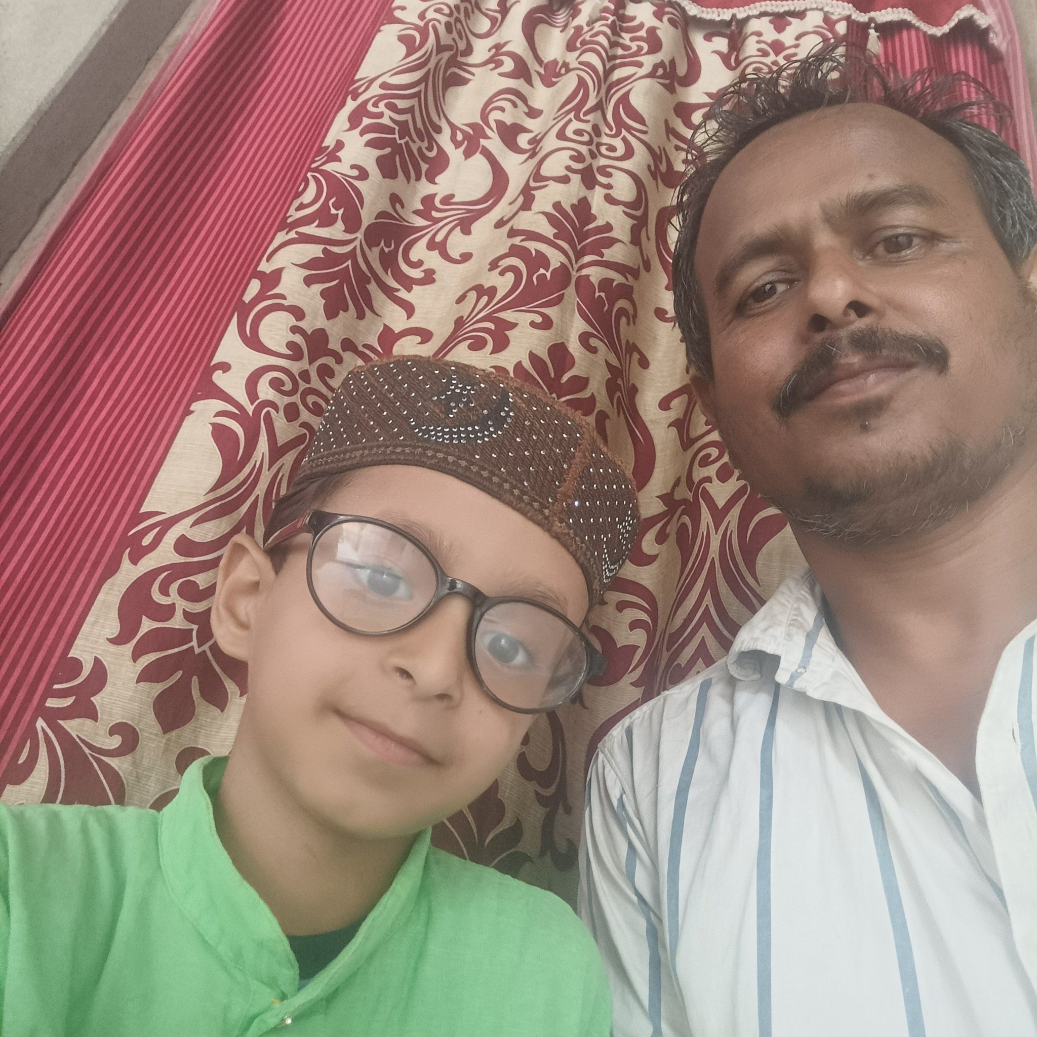 दिल्ली प्रदेश के दौरान नेहा बोराको इस तरह की सेट कर ले जा रहा है दिल्ली ...