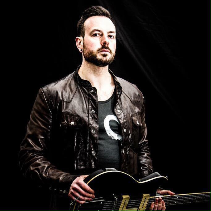 Stuart Shields Guitarist