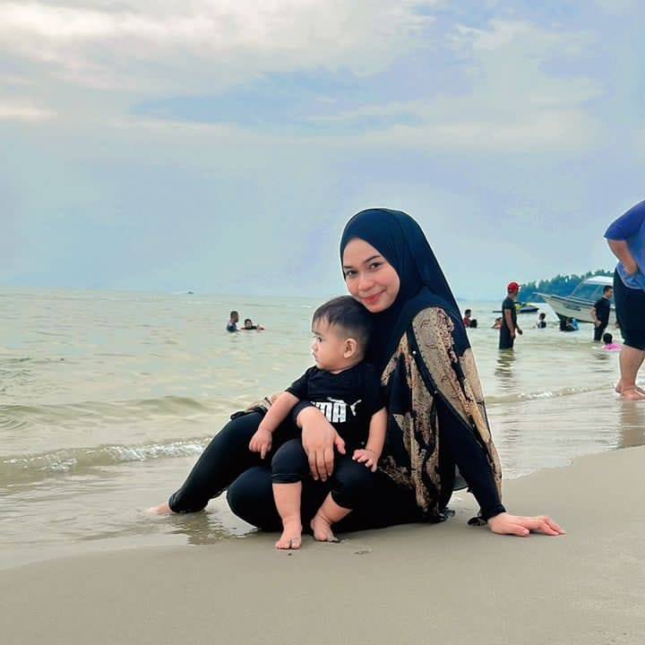 Nampak macam sofa mahal, rupanya tempat sorok baju berlambak! 🤣 # ...