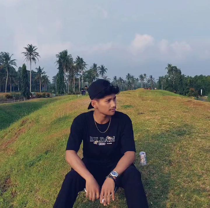 Inisial R