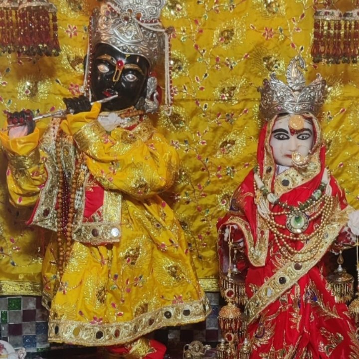 🙏 जय श्री राम 🚩 जय बजरंगबली 🙏 जब मन सच्ची श्रद्धा से झुकता है, तब ...