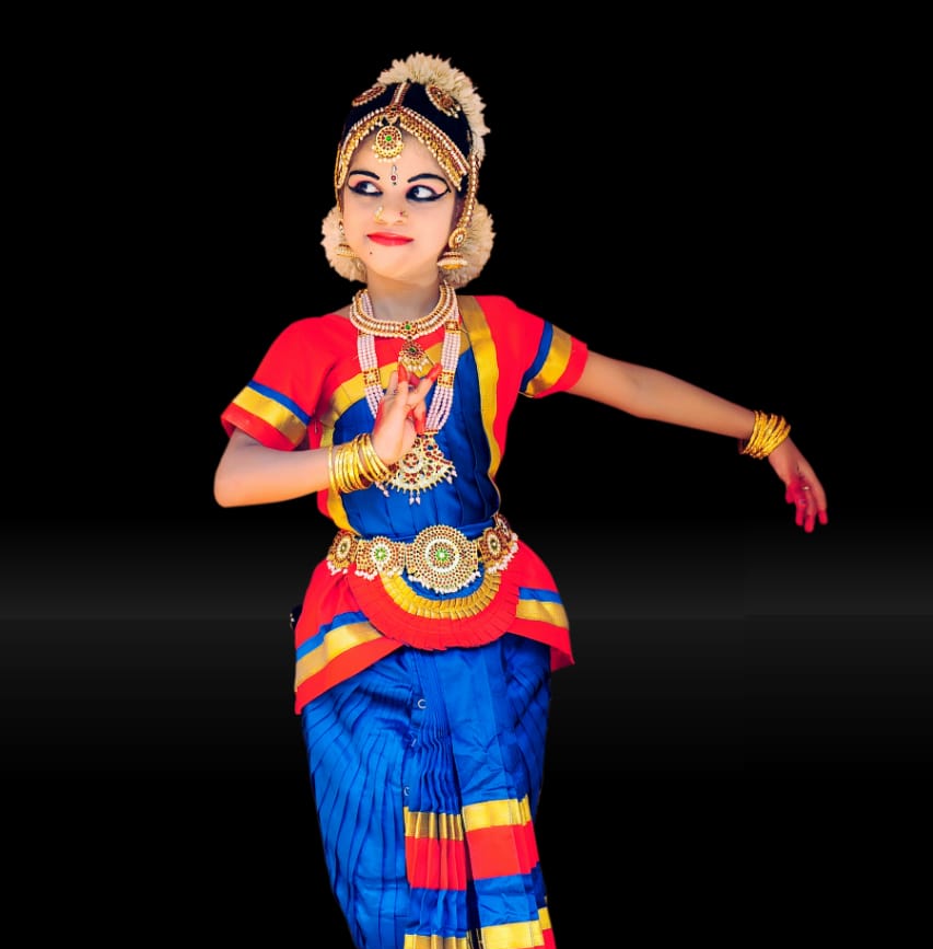 Rachana Rajesh - ### GUNA CAVE ### Song-- Kanmani Anbodu.... | Facebook