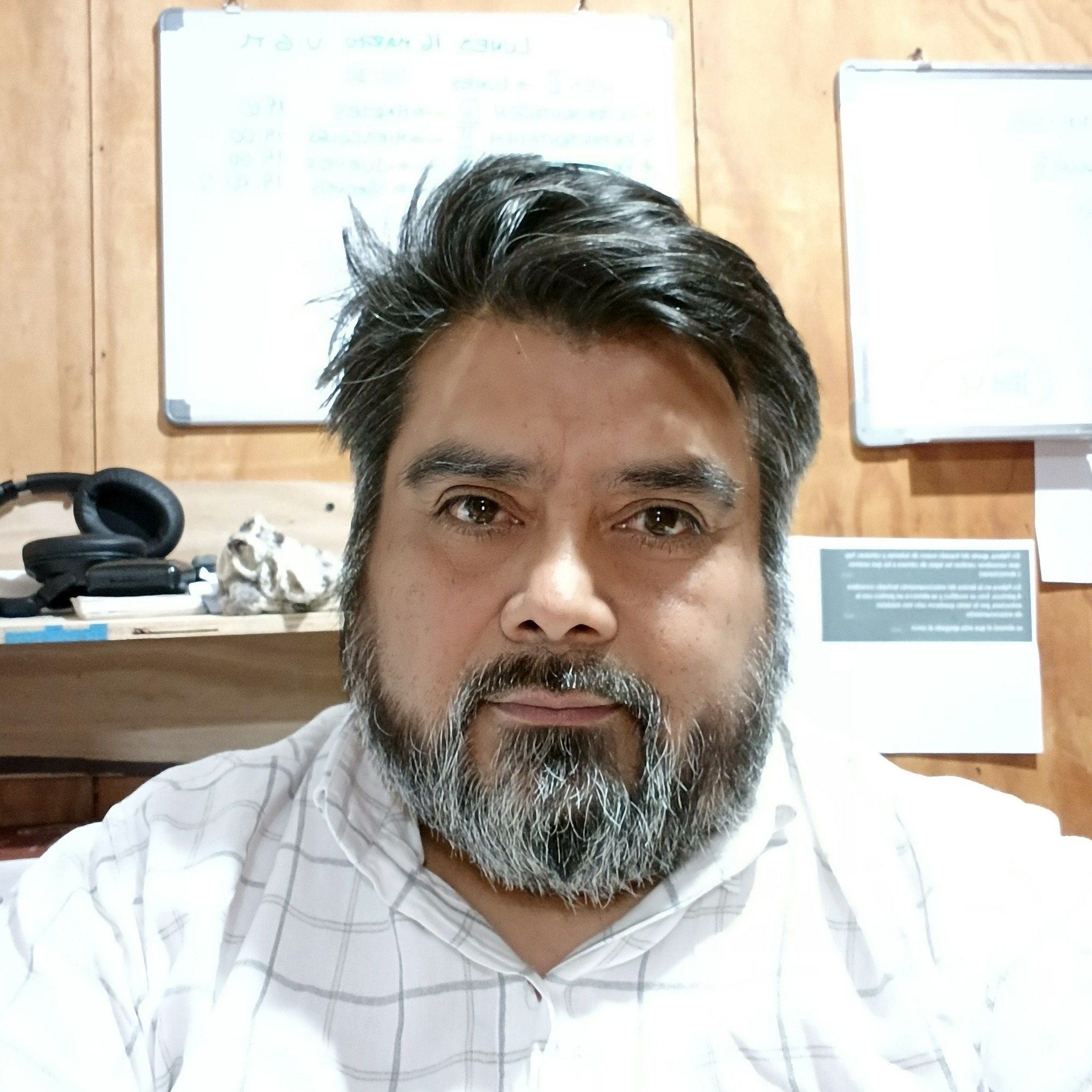 Cristian Paredes (@cristian.paredes.240970) • Facebook, Connect with ...