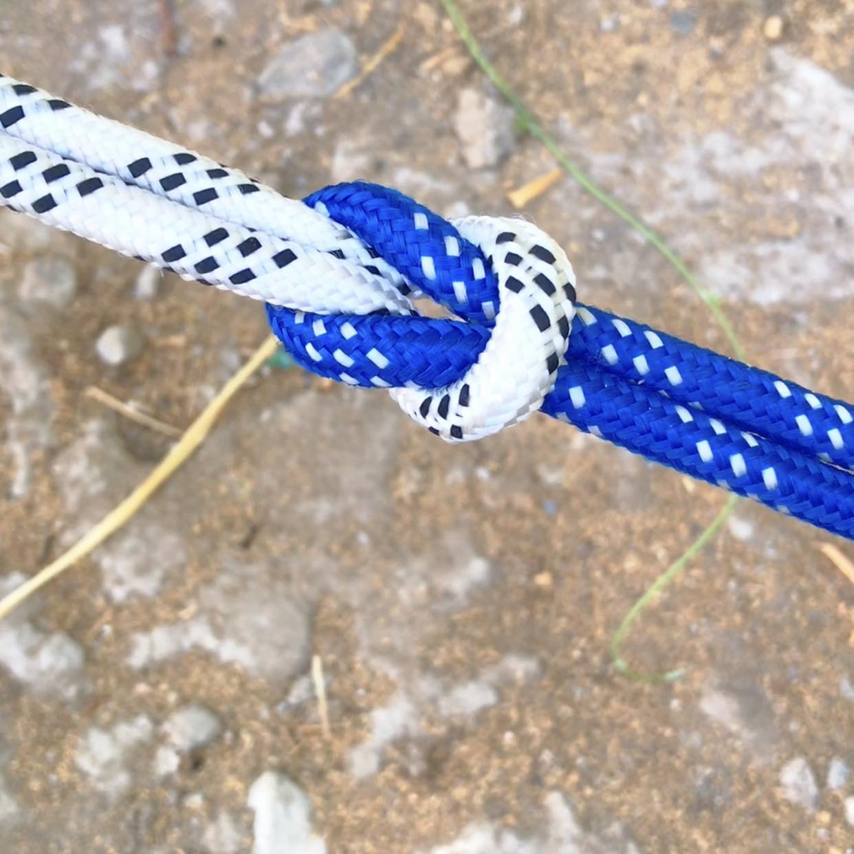 Here is the slip knot. #knot #rope #outdoors #tutorial #fyp | Lid Knot