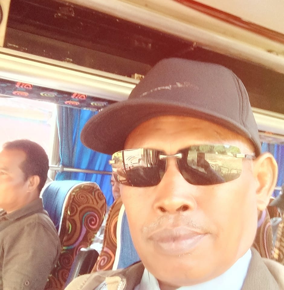 Mukhtar R