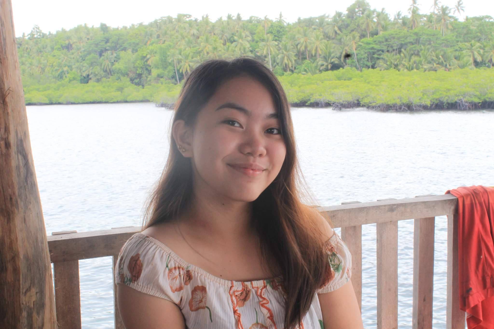 Trixia Mae Cubelo