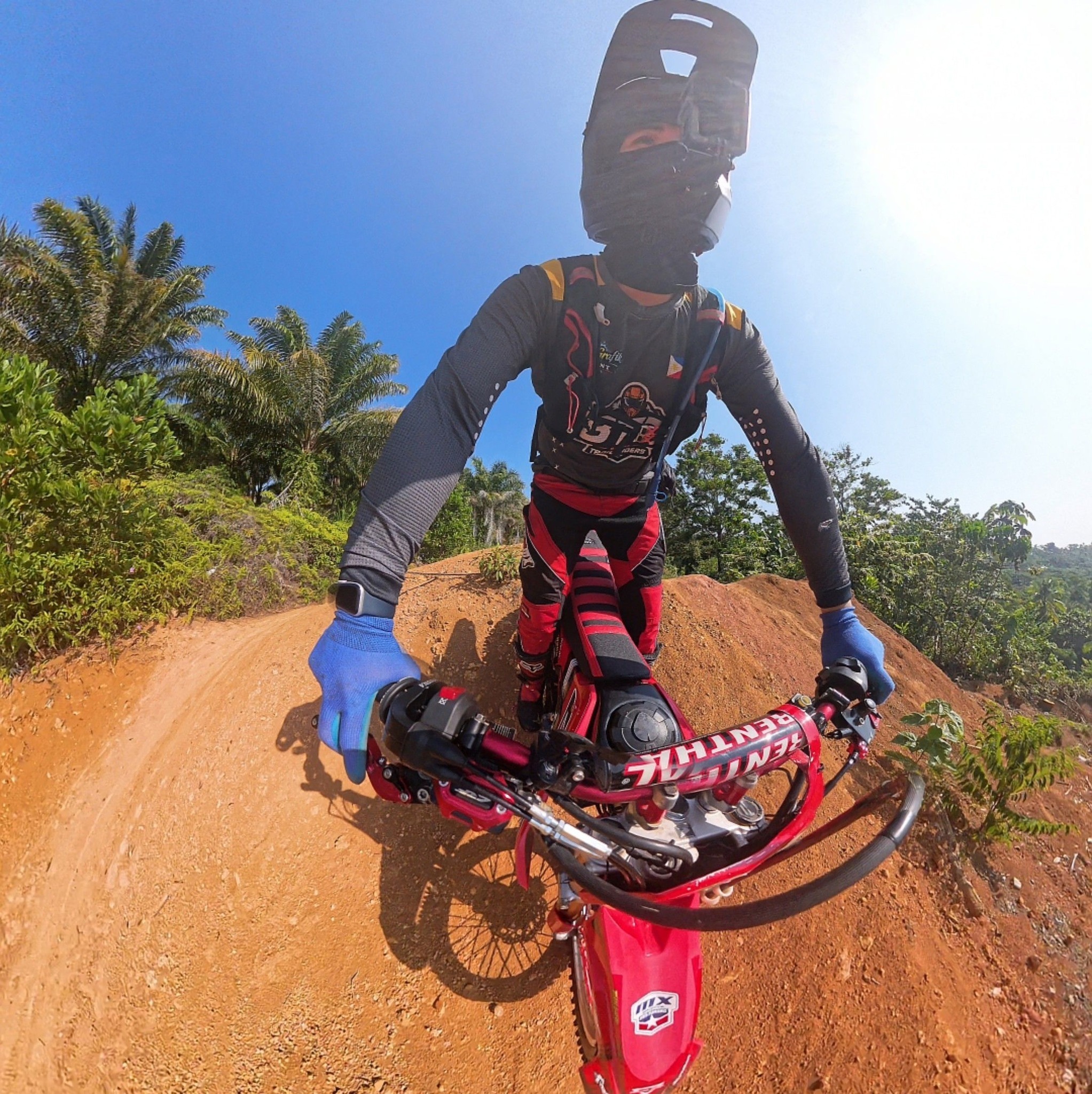 Supermoto concept-standard size wheel set crf150L🤙 Wala gi alang2 ug ...