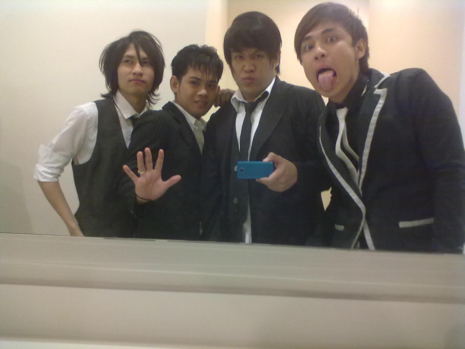 click band