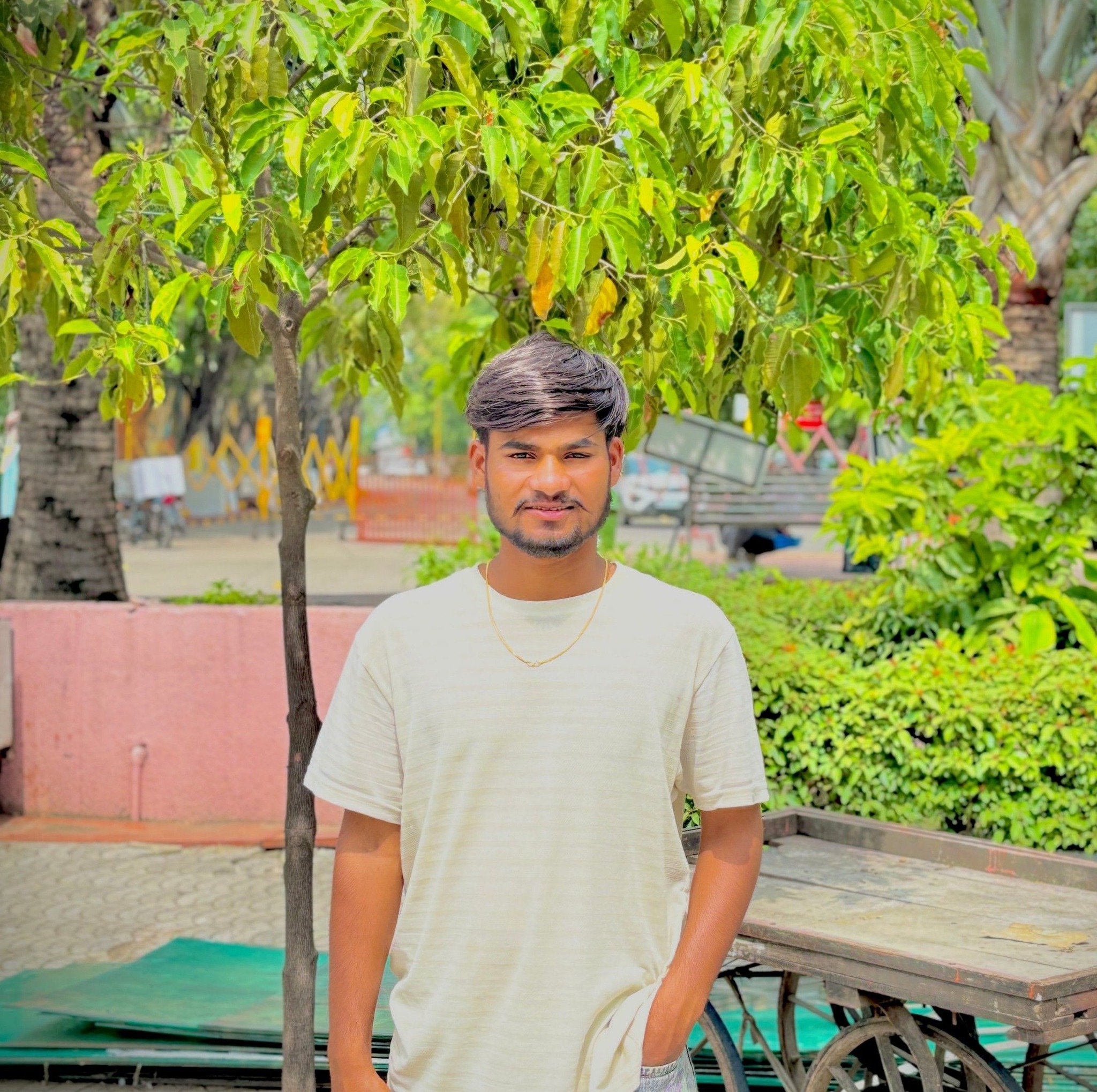 English medium Bhabhi 🤪🤣 @royal_rathor__ #ternding #viral #viralvideos ...