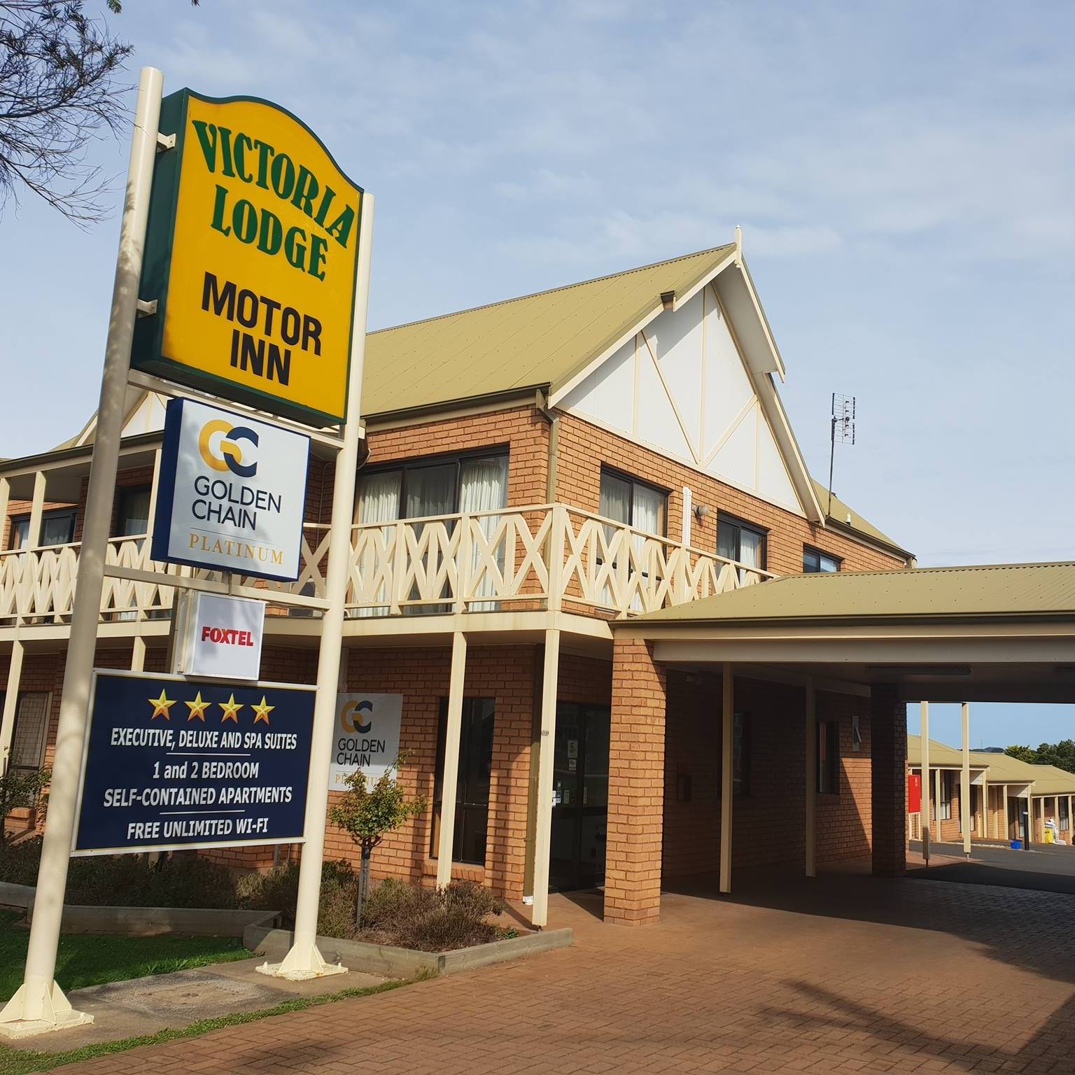 Victoria Lodge Motor Inn | Portland VIC