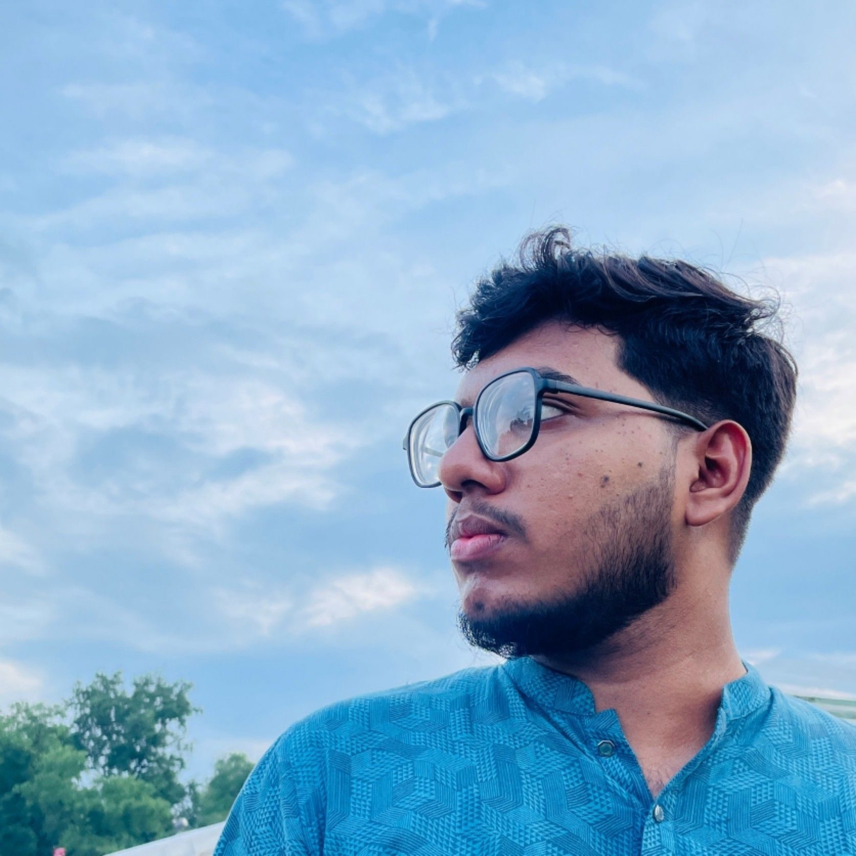 Maruf H
