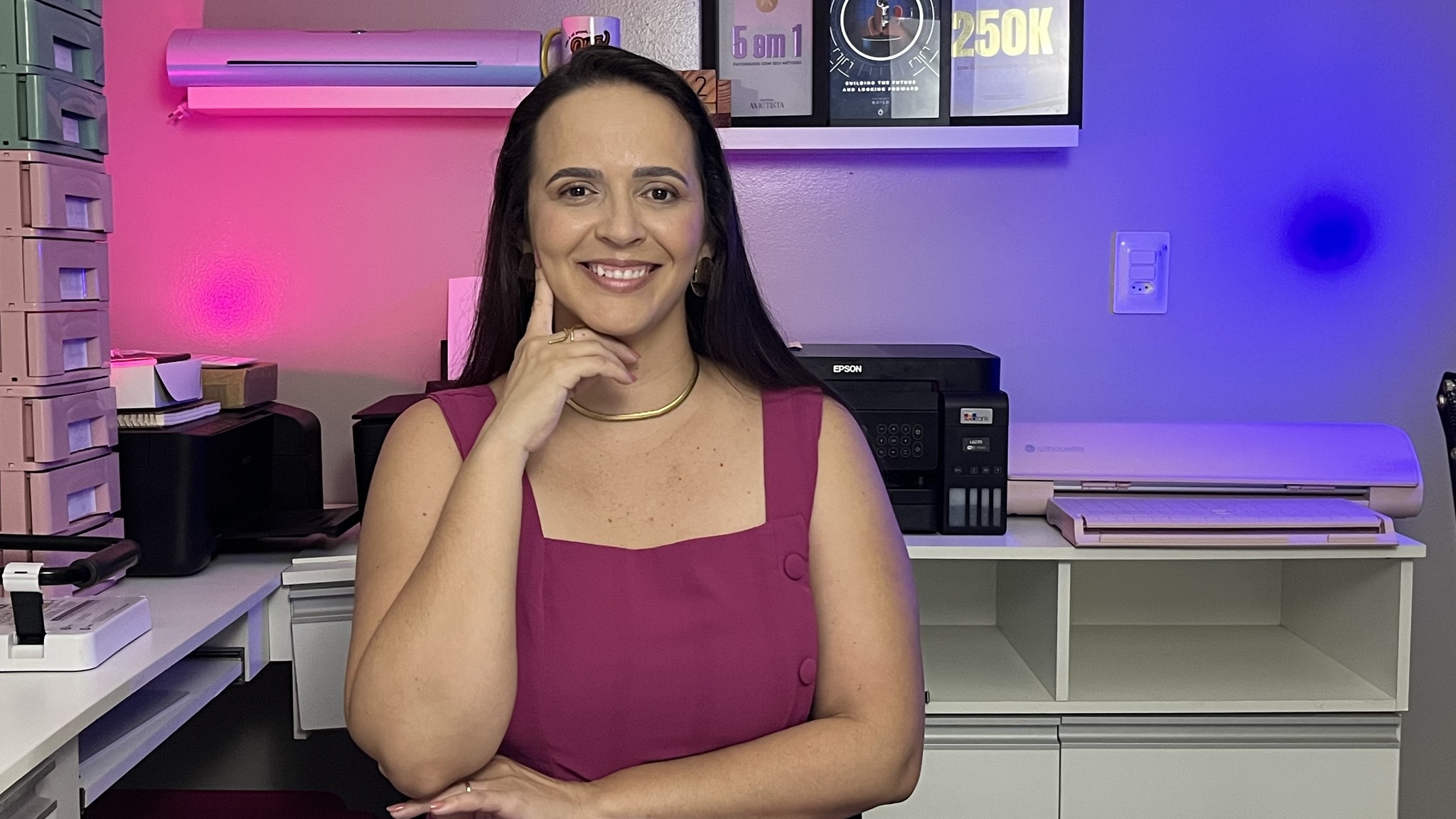 Você ainda perde tempo (e paciência 😅) colando letras fininhas no ...