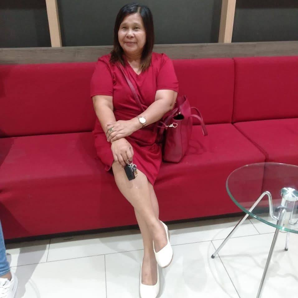 Emily L. Razo