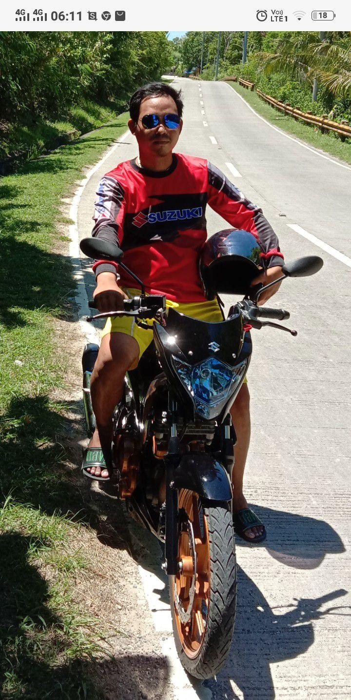 Tambay muna sa labas #Destinobarandgrill #everyoneシ゚ | Lloyd Sedillo Paloma