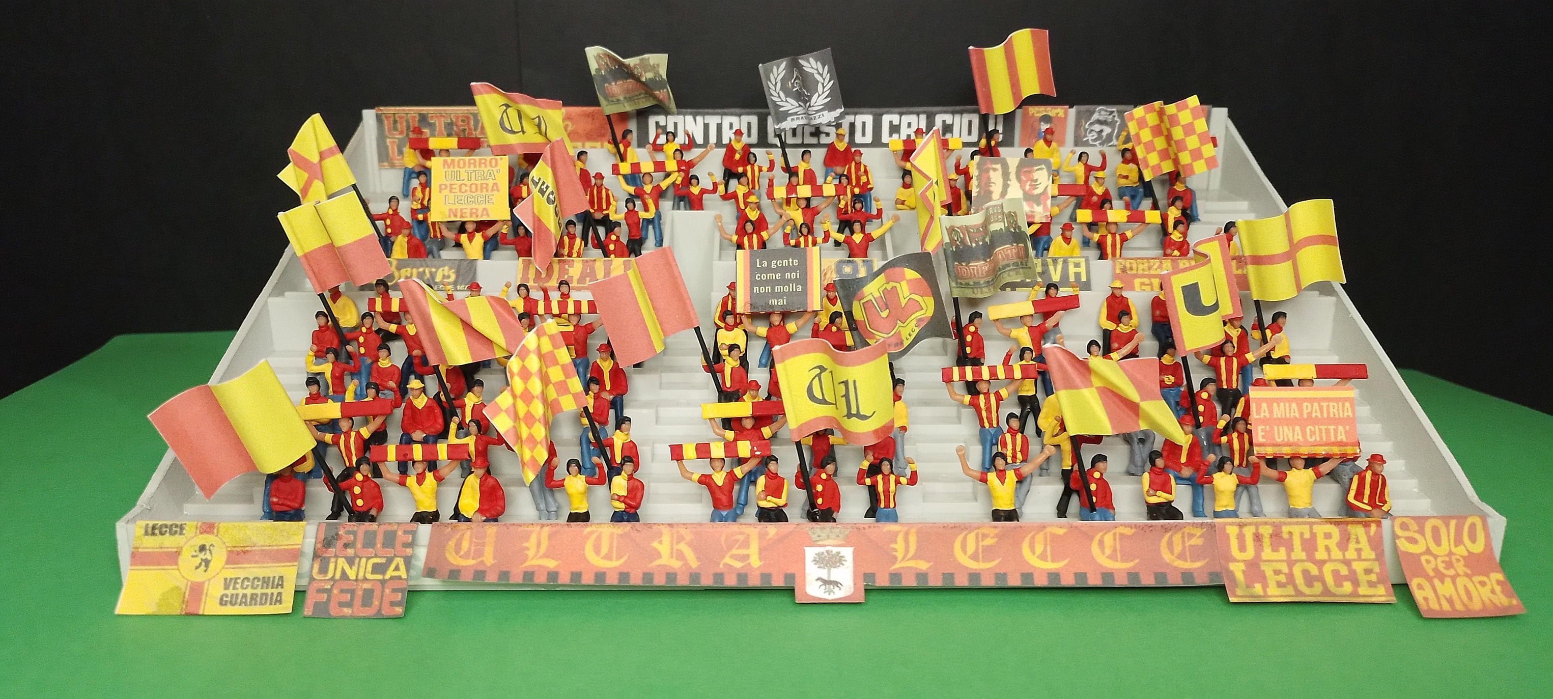 Spettatori Ultras Fan Subbuteo Sanbenedettese Dipinti a Mano
