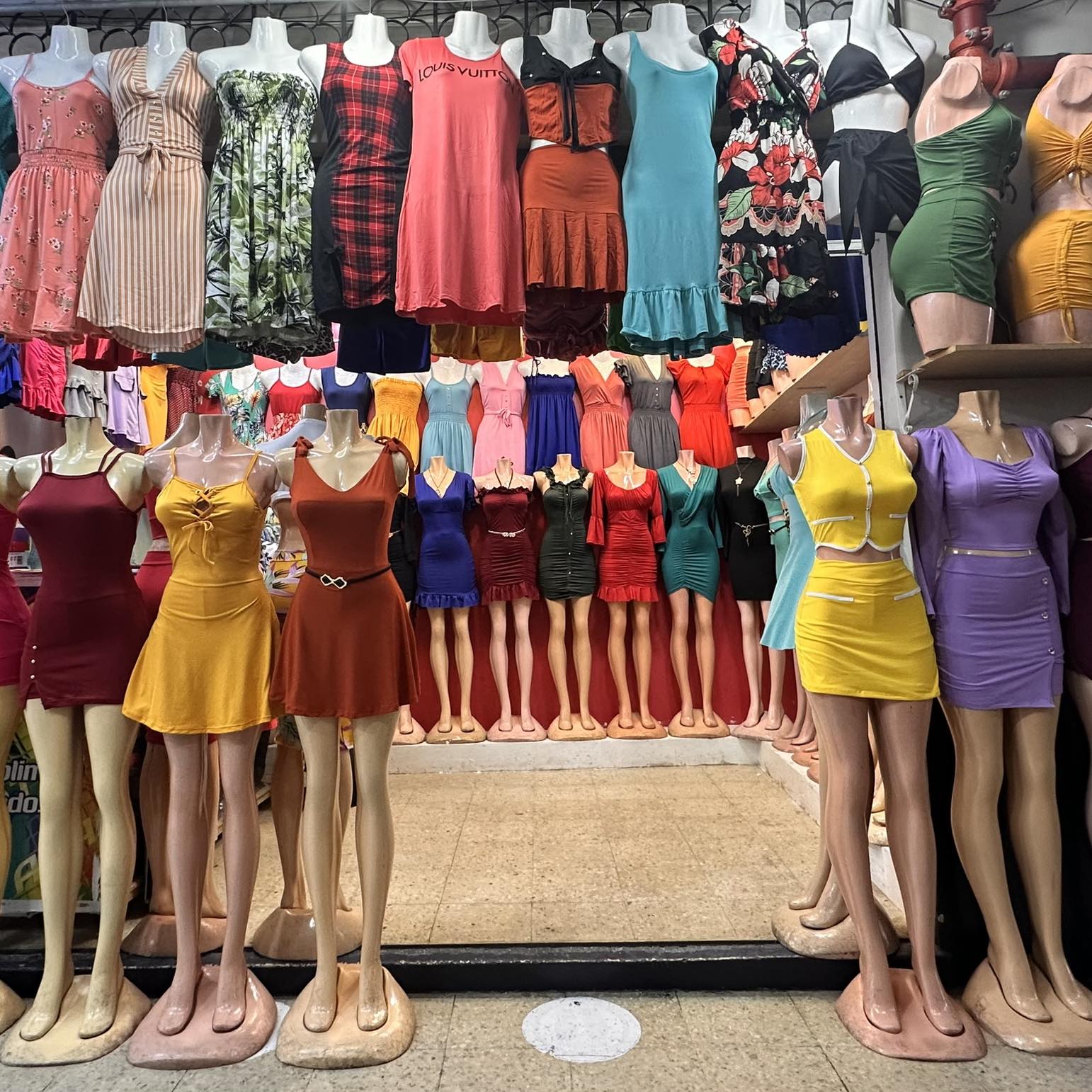 BJI Fashion - Distribuidora de ropa para Mujeres | Guayaquil