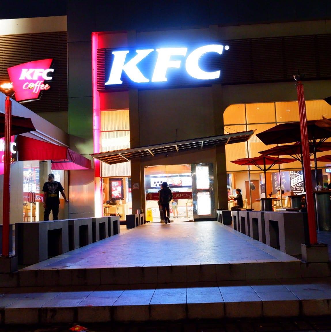 KFC Samratulangi Makassar
