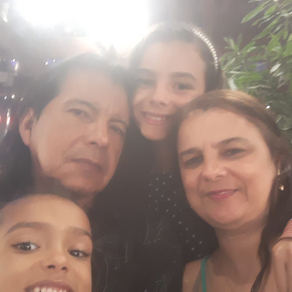 Tem canções que traduzem sentimentos que as palavras não conseguem ...