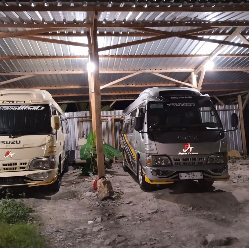 JUAL BELI BUS PARIWISATA & ELF | Di jual wa 082111891988 | Facebook