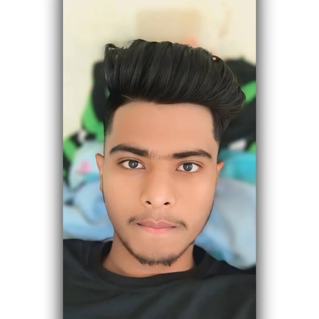 Galat time par sahi trend aa gaya! Apni favourite line comment karo. 👇 ...