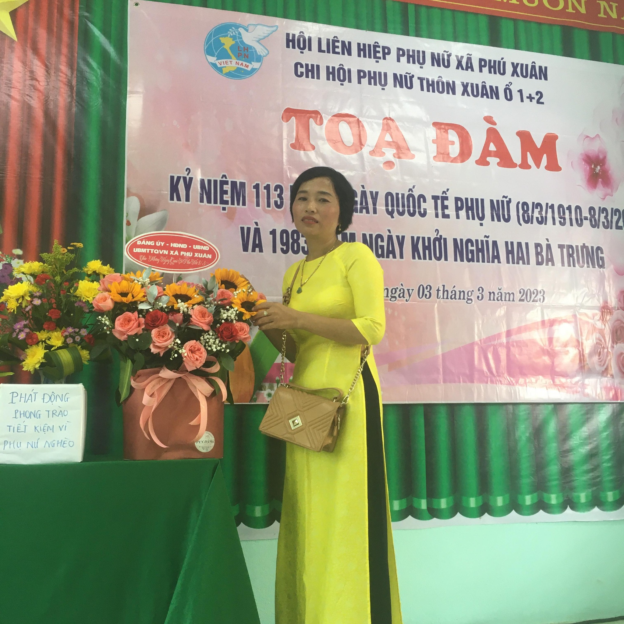 LE THI VAN  Lê Thị Vân (@le.thi.van.418645) • Facebook, Connect with friends