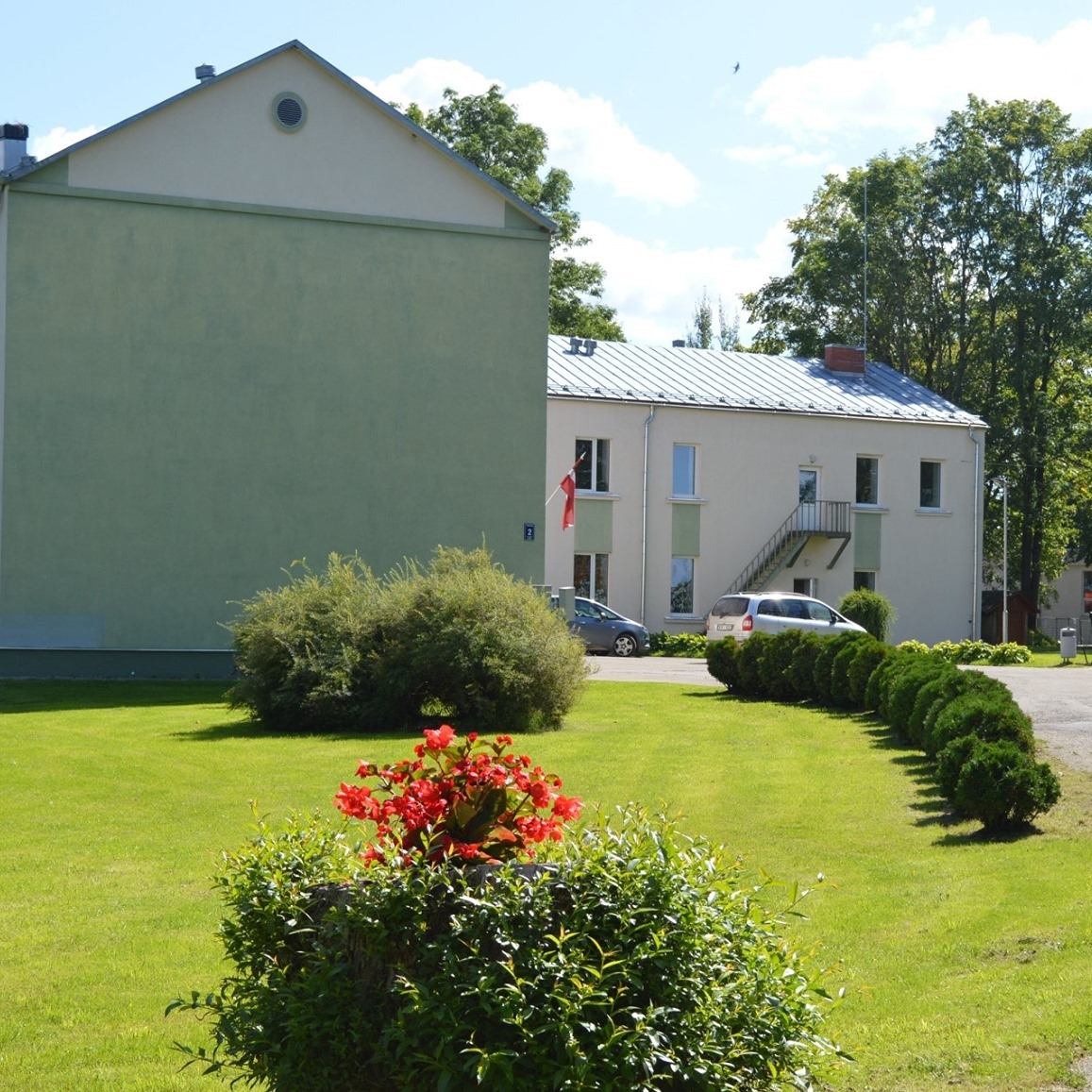 ro-upes-pamatskola-rozupes-pamatskola-facebook-connect-with-friends