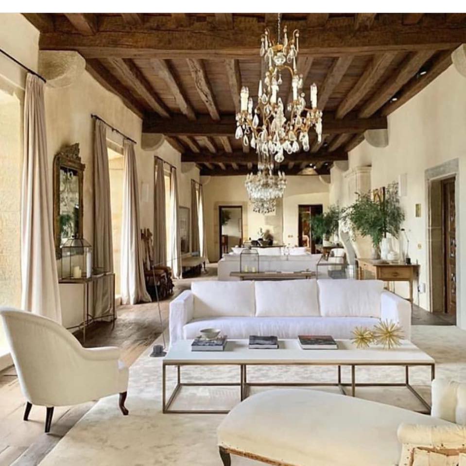 Hollis' Furniture & Interiors | Foley AL