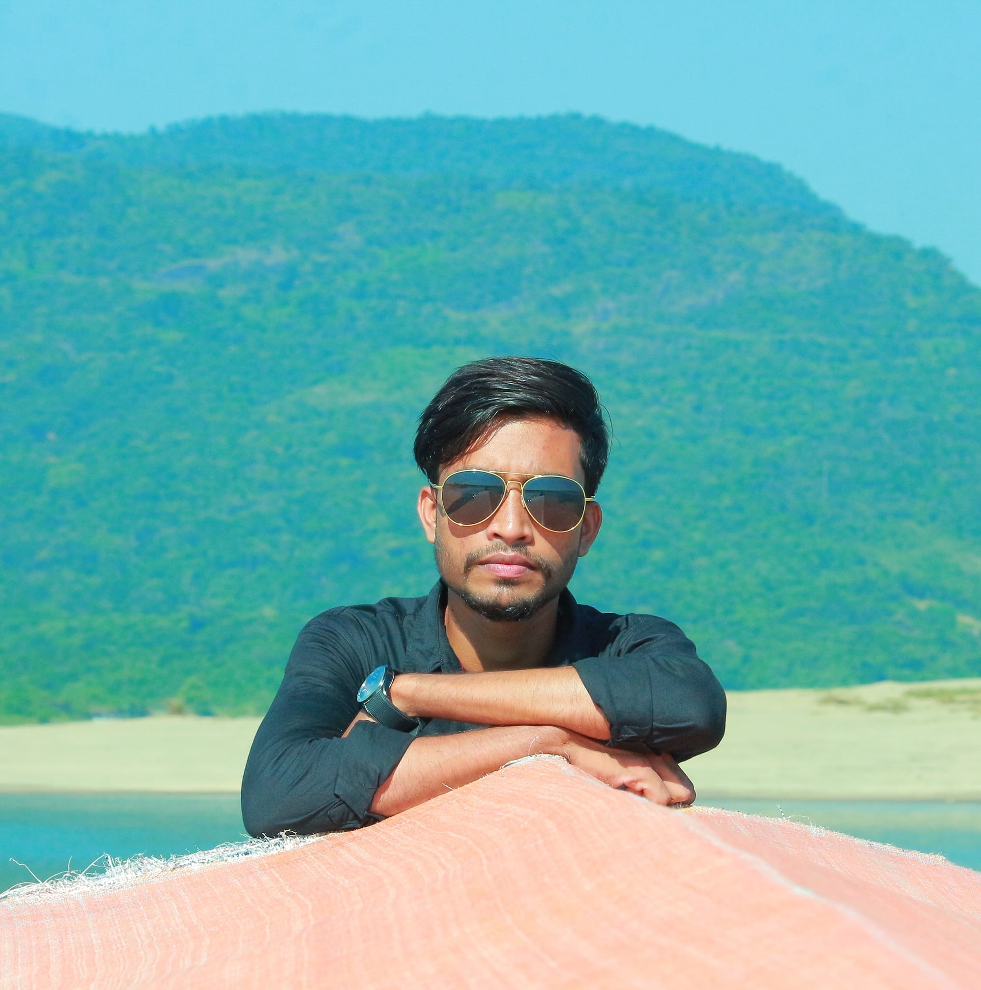 Mohammad Mostafa Kamal Raz - আসছে এই ভালোবাসা দিবসে #Livon_Presents # ...