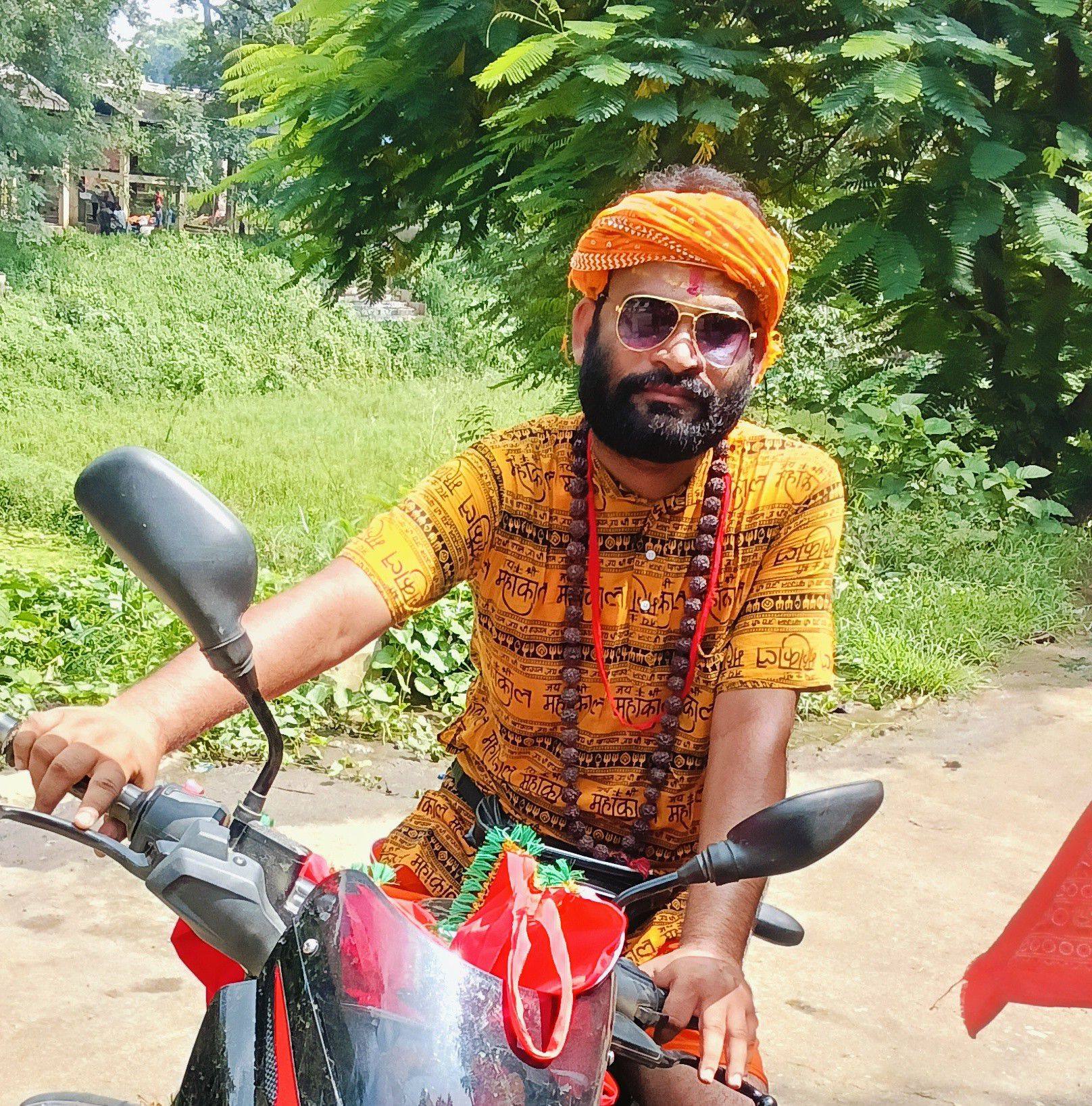 मां और बेटे का निर्गुण सोहर, जिसे सुनकर रो पड़ेंगे आप।। बहुत ही तेजी से ...