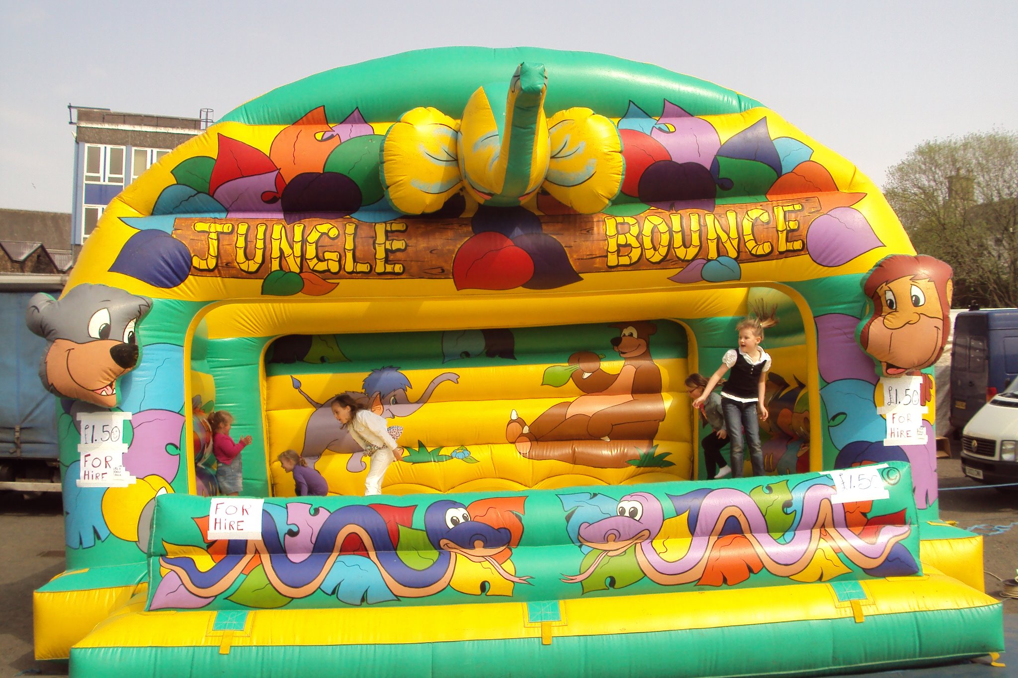 Bounceabouts Lanarkshire Bouncy Castles | Coatbridge