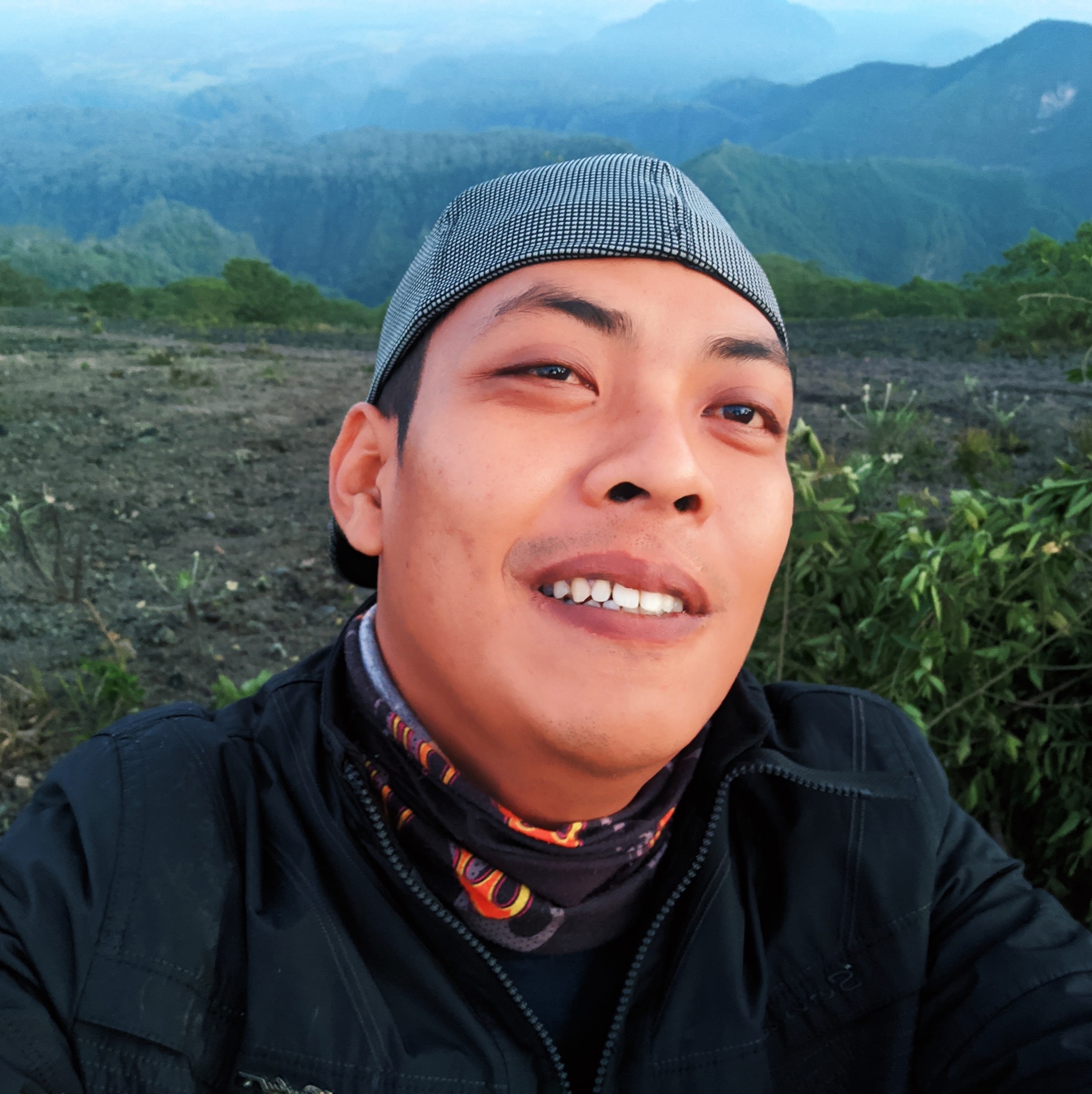 ayong_inst