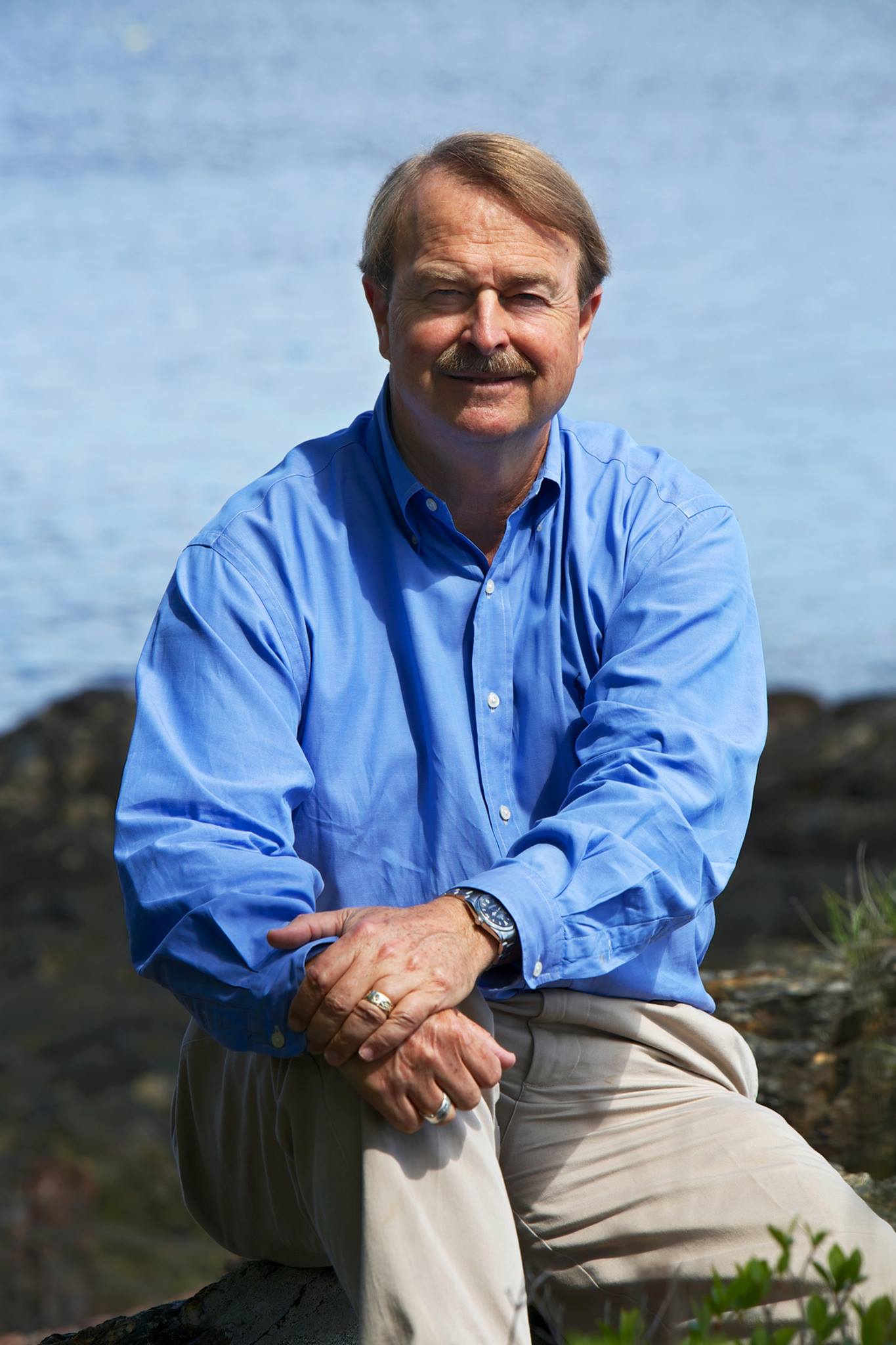 Robin Lloyd