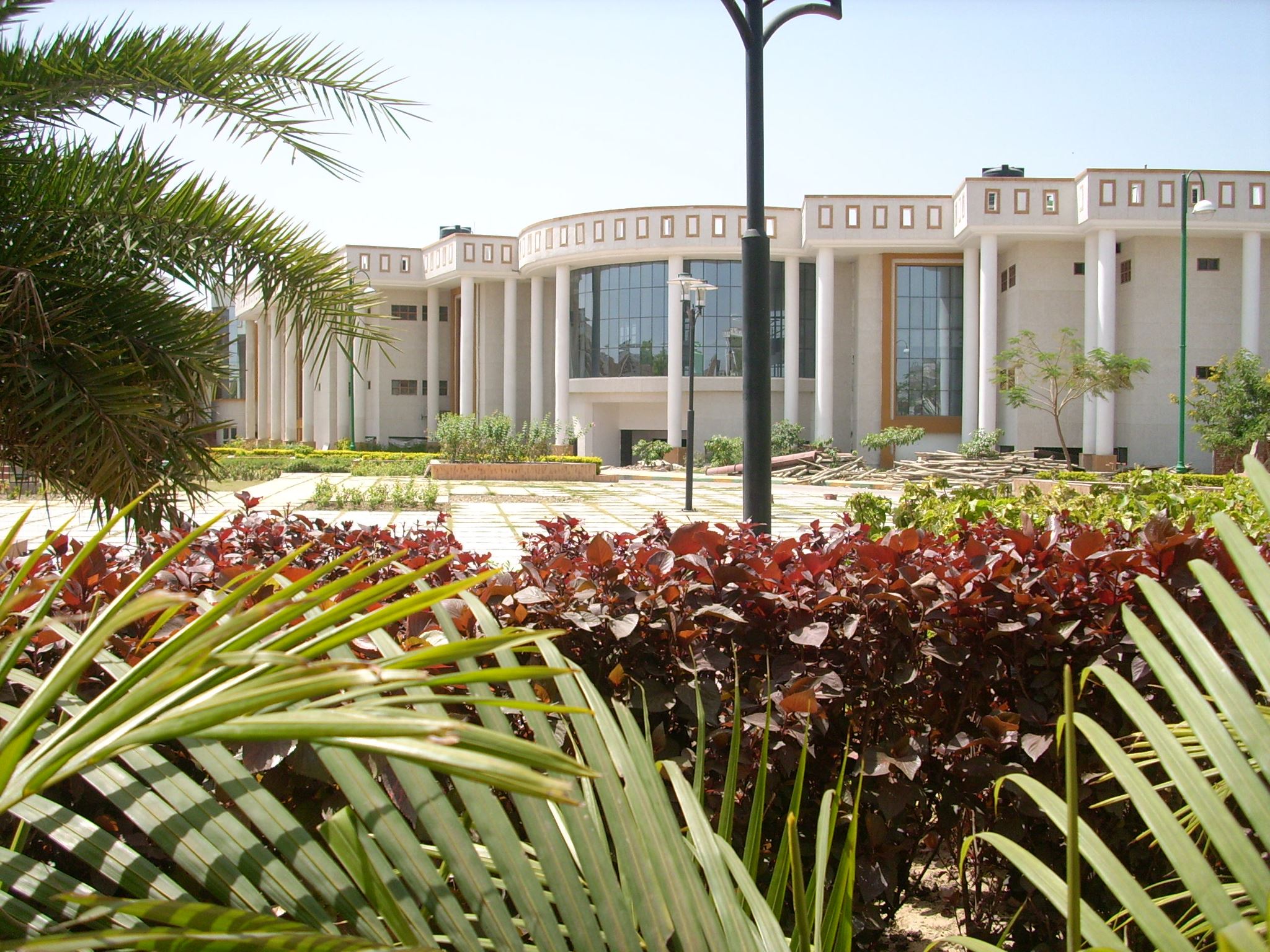 Dr. Ram Manohar Lohiya National Law University , Lucknow | Lucknow