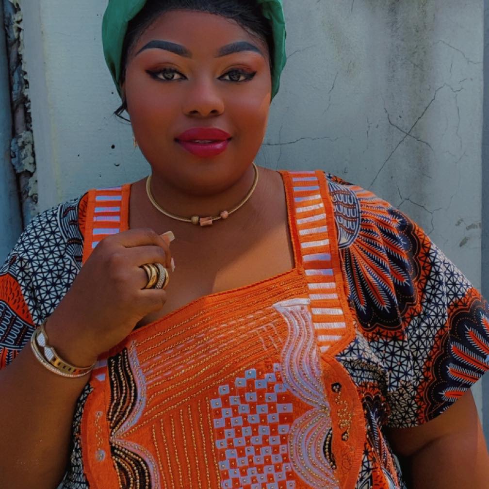 Maman Ruth seya Officiel