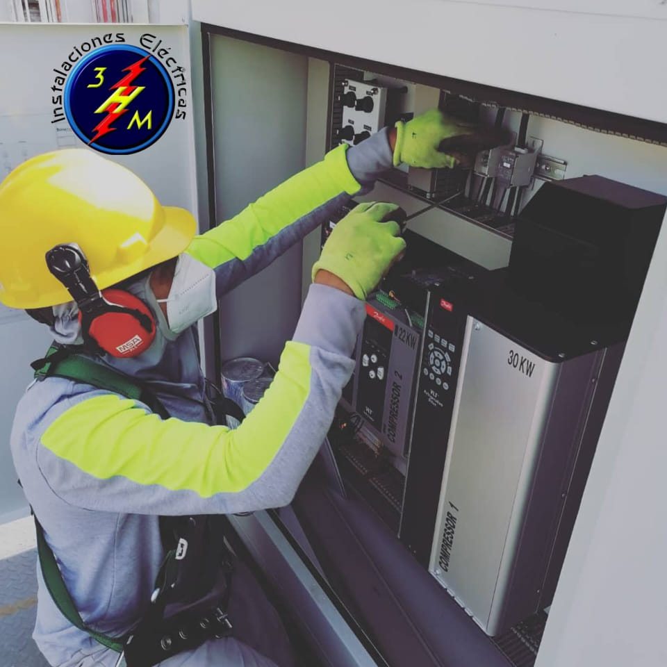 GRUPO 3HM Instalaciones Eléctricas Especializadas