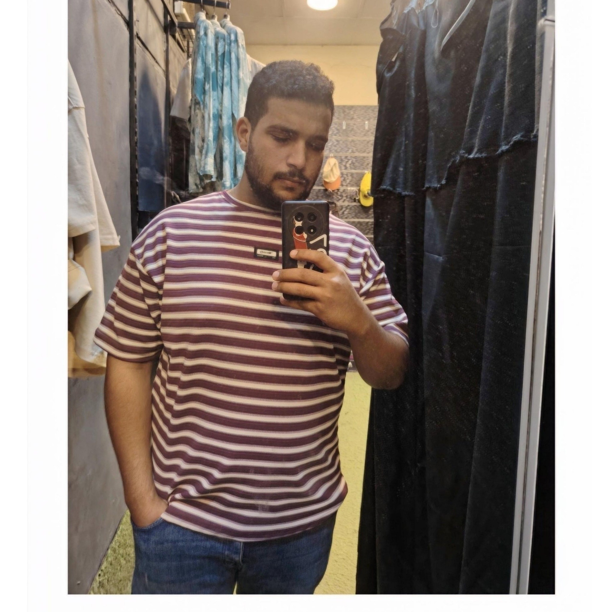 HONOR (Arab) | لو سمحتم سعر شاشه هونر x9c الاصليه بكام ف التوكيل | Facebook